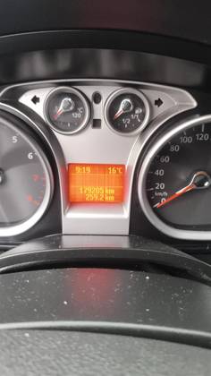 FORD FOCUS 1.6 GL 8V FLEX 4P MANUAL