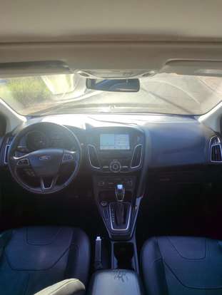 FORD-FOCUS-2017