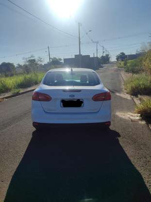 FORD-FOCUS-2017