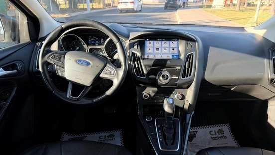 FORD-FOCUS-2018