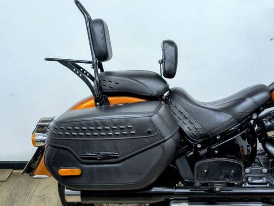 HARLEY-DAVIDSON-SOFTAIL HERITAGE CLASSIC HARLEY-DAVIDSON-SOFTAIL HERITAGE CLASSIC-2020