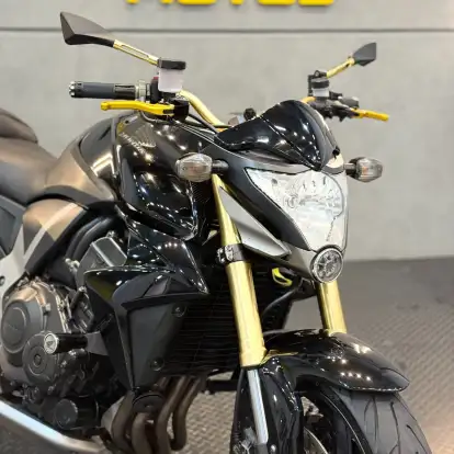 HONDA-CB 1000R-2013