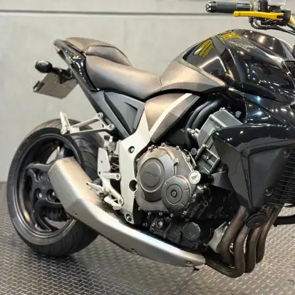 HONDA-CB 1000R-2013