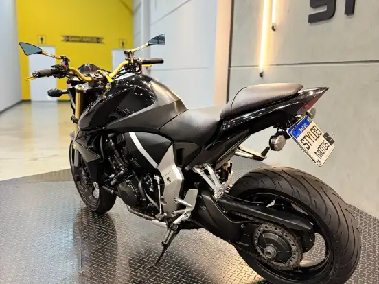 HONDA-CB 1000R HONDA-CB 1000R-2013