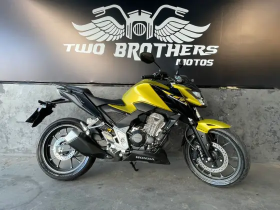 HONDA CB 300F TWISTER ABS HONDA CB 300F TWISTER ABS