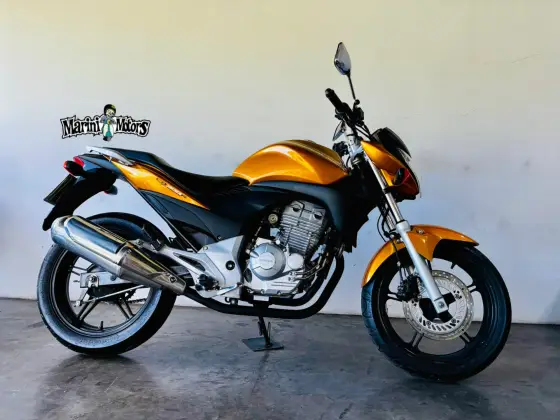 HONDA CB 300R 