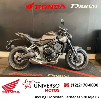 HONDA-CB 650R E-CLUTCH-2026