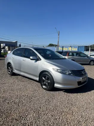 HONDA CITY 1.5 LX 16V FLEX 4P AUTOMÁTICO HONDA CITY 1.5 LX 16V FLEX 4P AUTOMÁTICO