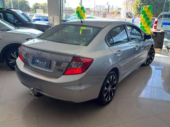 HONDA-CIVIC-2.0 LXR 16V FLEX 4P AUTOMÁTICO HONDA-CIVIC-2015