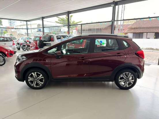 HONDA-WR-V-2017