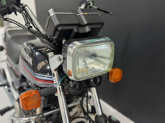 HONDA-CB 450 DX HONDA-CB 450 DX-1988