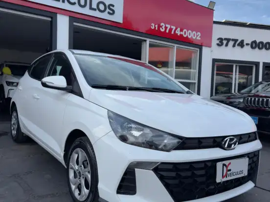 HYUNDAI-HB20-1.0 12V FLEX COMFORT PLUS MANUAL HYUNDAI-HB20-2023