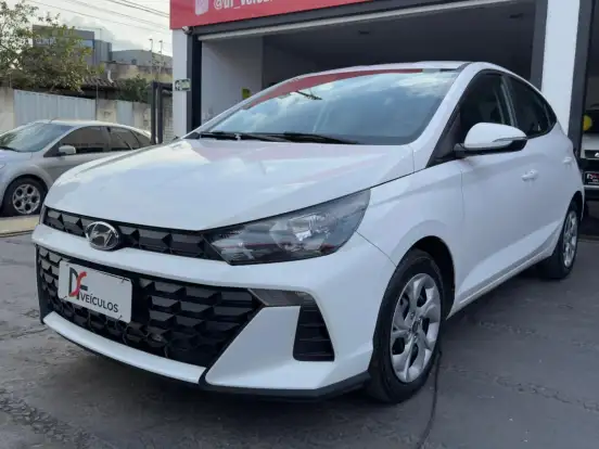 HYUNDAI-HB20-1.0 12V FLEX COMFORT PLUS MANUAL HYUNDAI-HB20-2023