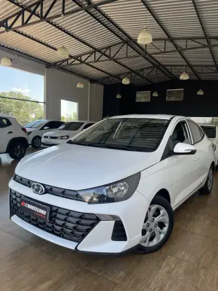 HYUNDAI HB20S 1.0 12V FLEX COMFORT PLUS MANUAL HYUNDAI HB20S 1.0 12V FLEX COMFORT PLUS MANUAL