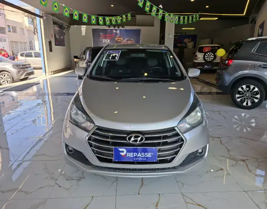 HYUNDAI HB20S 1.0 COMFORT PLUS 12V FLEX 4P MANUAL HYUNDAI HB20S 1.0 COMFORT PLUS 12V FLEX 4P MANUAL