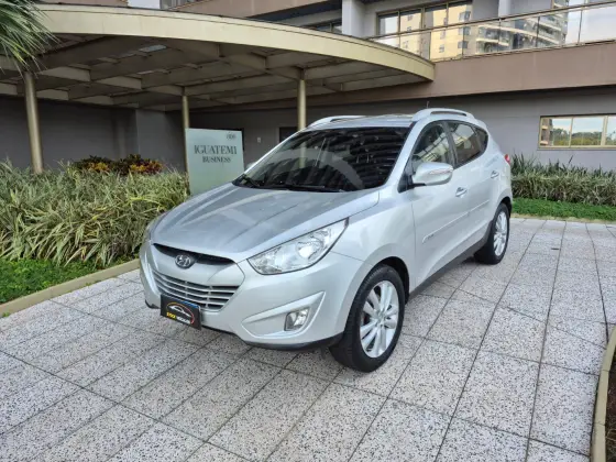 HYUNDAI IX35 2.0 MPFI GLS 16V FLEX 4P AUTOMÁTICO HYUNDAI IX35 2.0 MPFI GLS 16V FLEX 4P AUTOMÁTICO