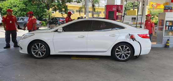 HYUNDAI-AZERA-3.0 MPFI GLS V6 24V GASOLINA 4P AUTOMÁTICO HYUNDAI-AZERA-2014