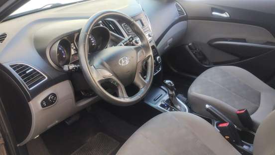 HYUNDAI-HB20S-2015