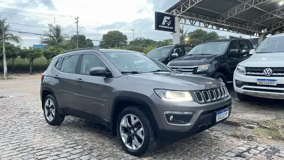 JEEP COMPASS 2.0 16V DIESEL LONGITUDE 4X4 AUTOMÁTICO JEEP COMPASS 2.0 16V DIESEL LONGITUDE 4X4 AUTOMÁTICO