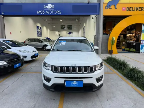JEEP COMPASS 2.0 16V FLEX LONGITUDE AUTOMÁTICO JEEP COMPASS 2.0 16V FLEX LONGITUDE AUTOMÁTICO