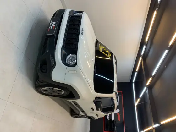 JEEP RENEGADE 1.8 16V FLEX 4P AUTOMÁTICO JEEP RENEGADE 1.8 16V FLEX 4P AUTOMÁTICO