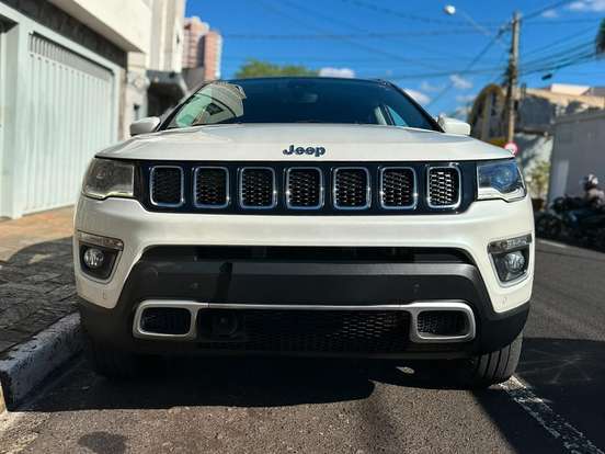 JEEP-COMPASS-2.0 16V DIESEL LIMITED 4X4 AUTOMÁTICO JEEP-COMPASS-2019