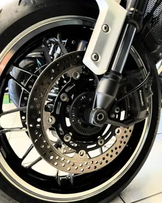 KAWASAKI-Z900RS-2023