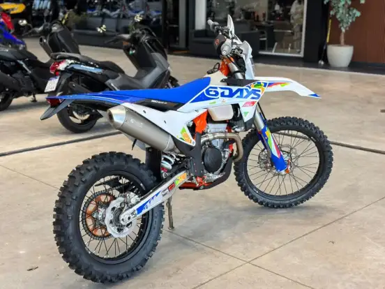 KTM-350 EXC-F SIX DAYS KTM-350 EXC-F SIX DAYS-2026