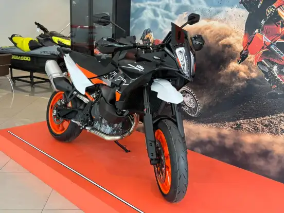 KTM-890 SMT-2024