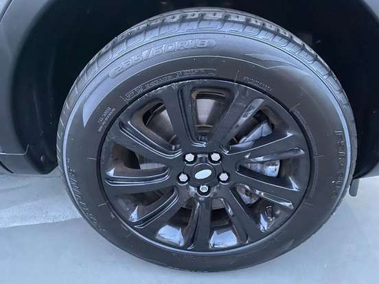 LAND ROVER-DISCOVERY SPORT-2018