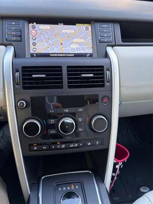 LAND ROVER-DISCOVERY SPORT-2017