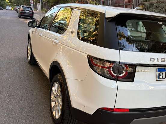 LAND ROVER-DISCOVERY SPORT-2.0 16V TD4 TURBO DIESEL SE 4P AUTOMÁTICO LAND ROVER-DISCOVERY SPORT-2017
