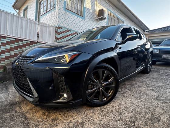 LEXUS UX 250h 2.0 VVT-I HYBRID F-SPORT CVT