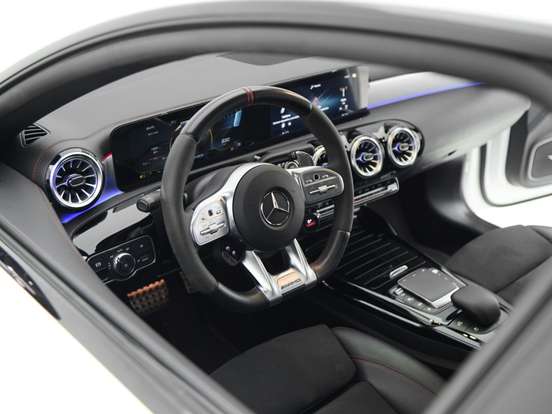 MERCEDES-BENZ-CLA 45 AMG-2022