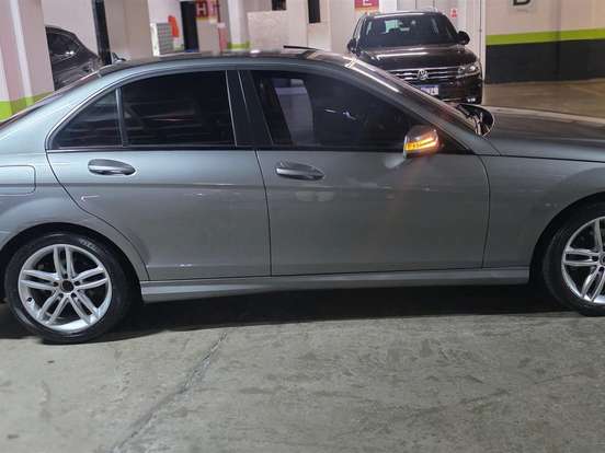 MERCEDES-BENZ-C 180-1.6 CGI SPORT 16V TURBO GASOLINA 4P AUTOMÁTICO MERCEDES-BENZ-C 180-2014