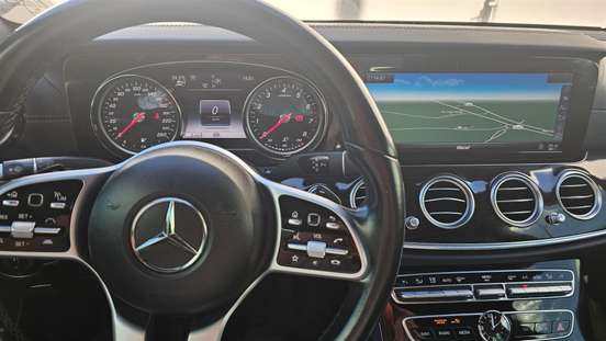 MERCEDES-BENZ-E 250-2018