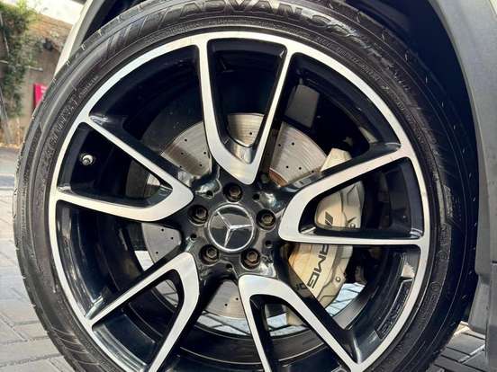 MERCEDES-BENZ-GLC 43 AMG-3.0 V6 GASOLINA COUPÉ 4MATIC 9G-TRONIC MERCEDES-BENZ-GLC 43 AMG-2017