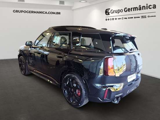 MINI-COUNTRYMAN-2025