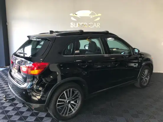 MITSUBISHI-ASX-2017