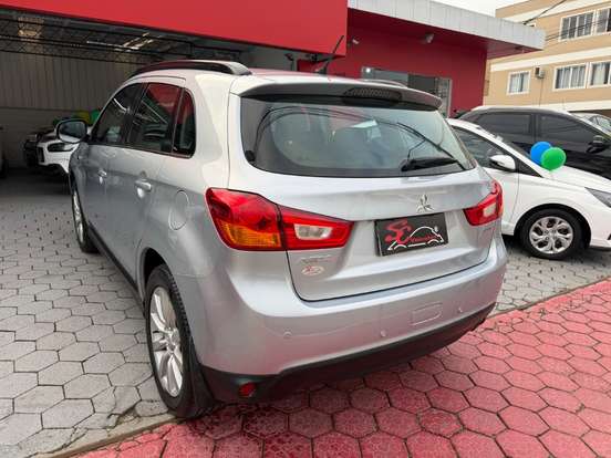 MITSUBISHI-ASX-2014