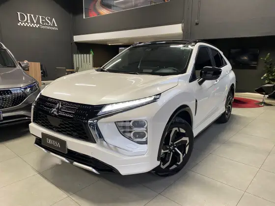MITSUBISHI ECLIPSE CROSS 1.5 MIVEC TURBO GASOLINA HPE-S S-AWC CVT MITSUBISHI ECLIPSE CROSS 1.5 MIVEC TURBO GASOLINA HPE-S S-AWC CVT