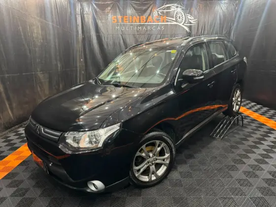 MITSUBISHI OUTLANDER 2.0 16V GASOLINA 4P AUTOMÁTICO MITSUBISHI OUTLANDER 2.0 16V GASOLINA 4P AUTOMÁTICO