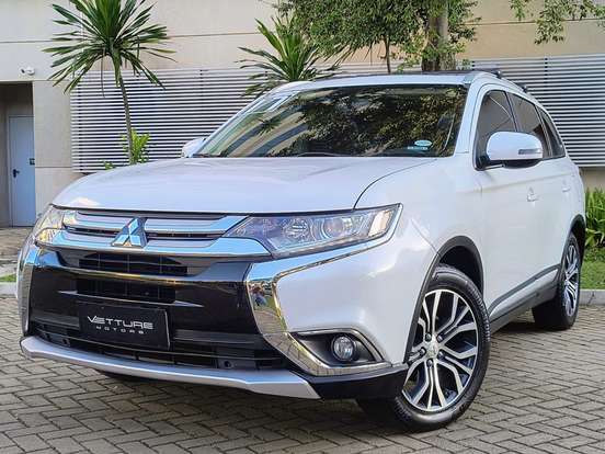 MITSUBISHI-OUTLANDER-2016