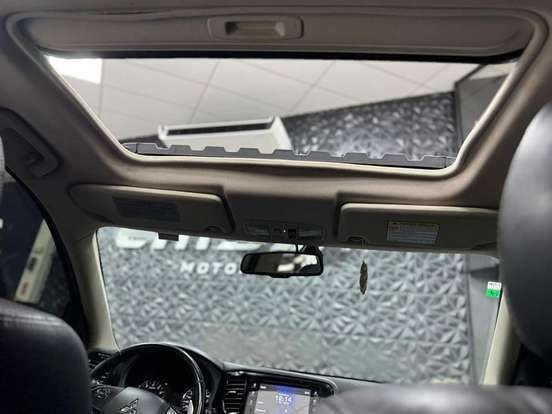 MITSUBISHI-OUTLANDER-2.0 16V GASOLINA 4P AUTOMÁTICO MITSUBISHI-OUTLANDER-2016