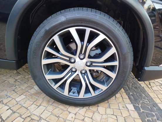 MITSUBISHI-OUTLANDER-2.2 4X4 16V DIESEL 4P AUTOMÁTICO MITSUBISHI-OUTLANDER-2016