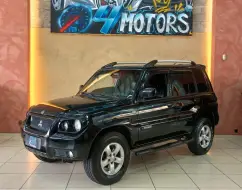 MITSUBISHI PAJERO TR4 2.0 4X4 16V 140CV FLEX 4P AUTOMÁTICO MITSUBISHI PAJERO TR4 2.0 4X4 16V 140CV FLEX 4P AUTOMÁTICO