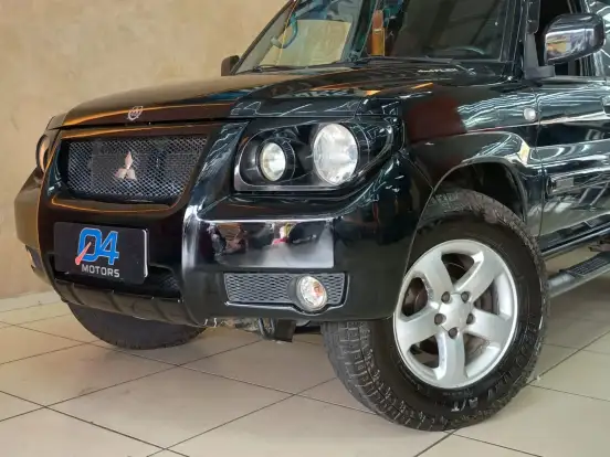 MITSUBISHI-PAJERO TR4-2008