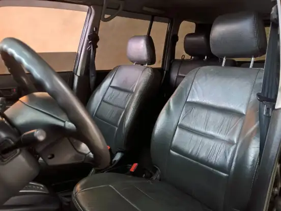 MITSUBISHI-PAJERO TR4-2008