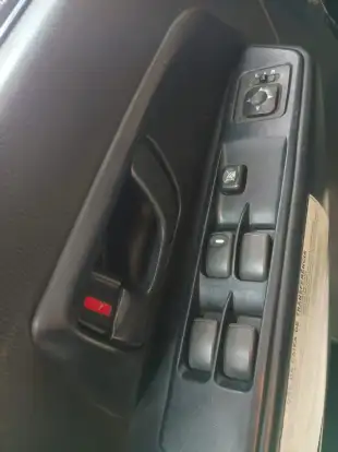 MITSUBISHI-PAJERO TR4-2008