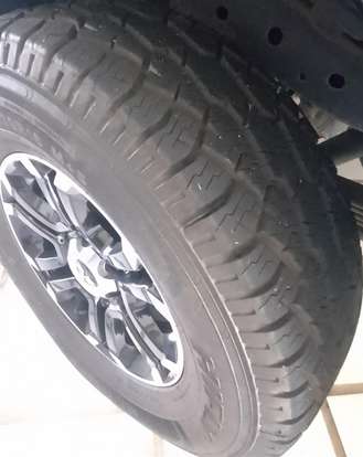 MITSUBISHI-L200 TRITON-2023